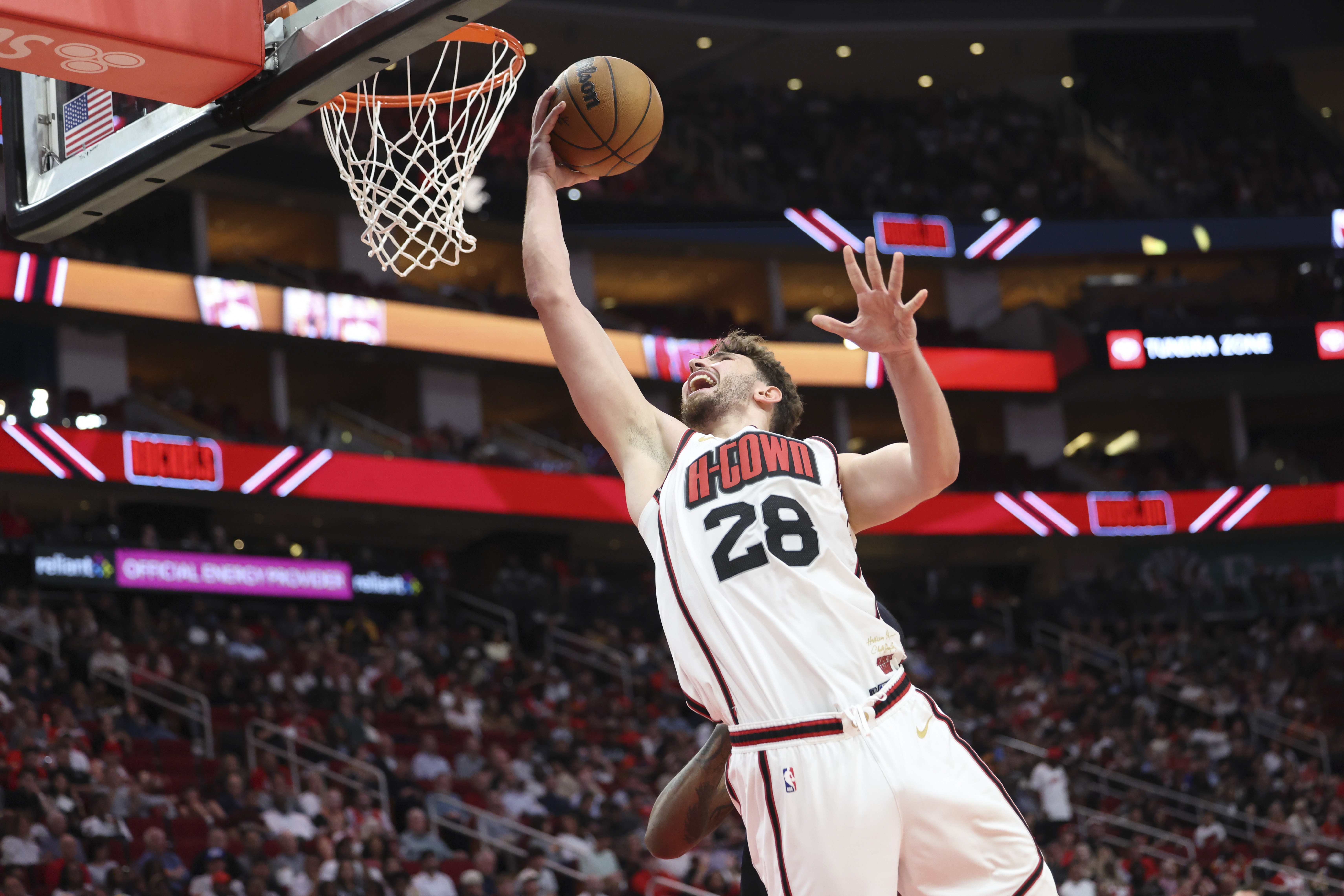 爱游戏体育包含今晚全明星赛焦点战，休斯敦火箭强势反弹，管理层满意，身体对抗强度拉满的词条